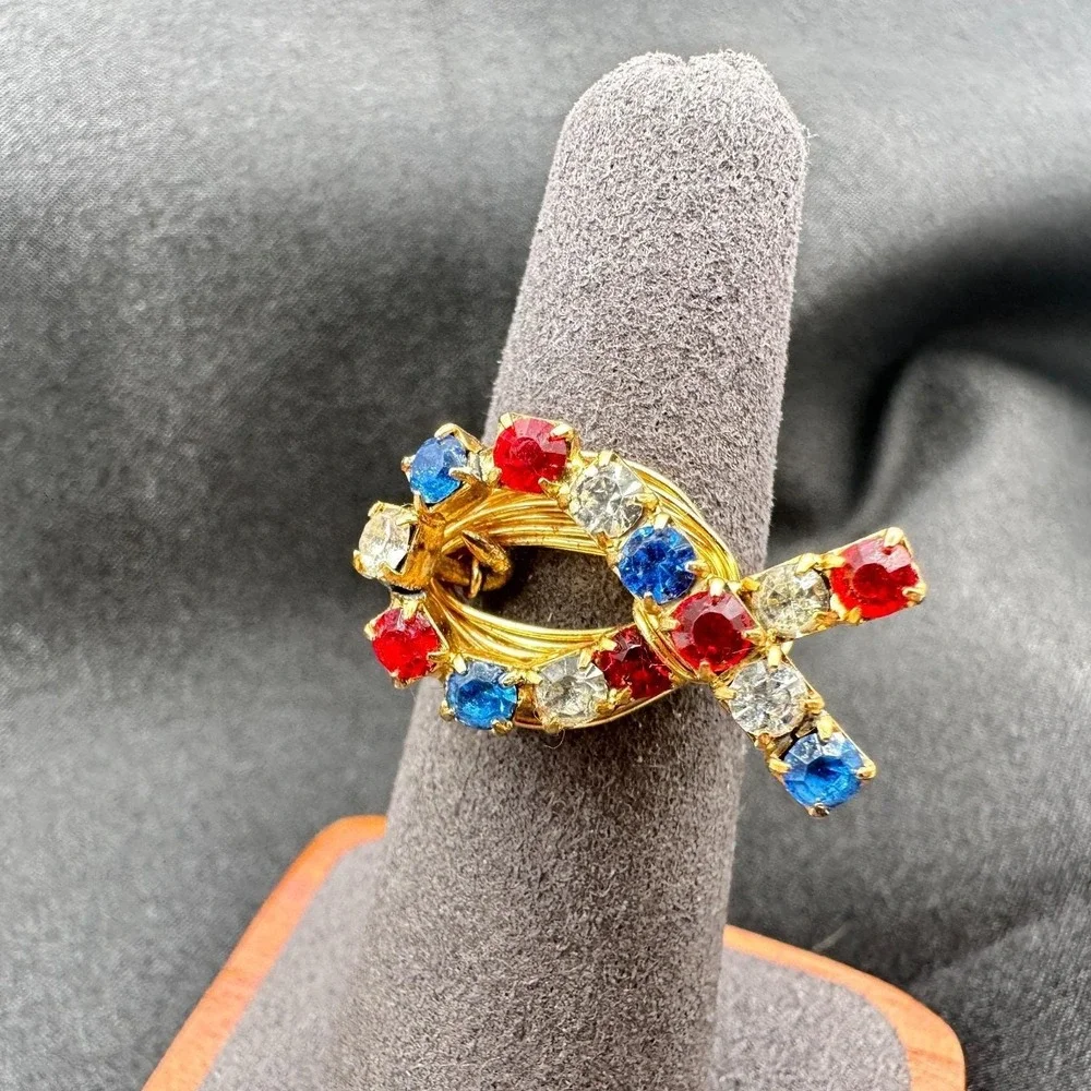 VTG Y2K Gold Tone Rhinestones Statement Bow Ring Women's Classic Fashion Jewelry
